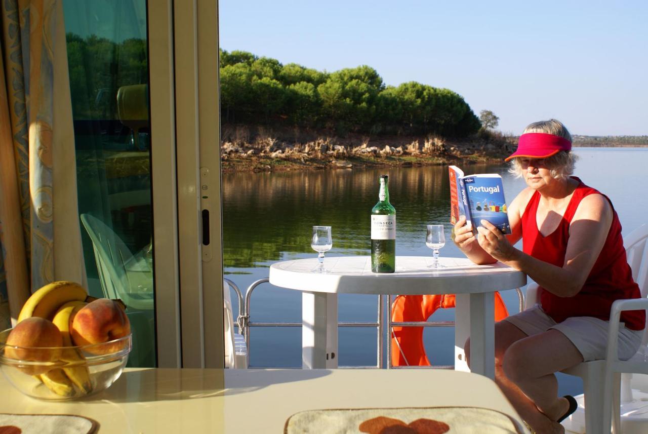 Amieira Marina Hotell Portel Exteriör bild